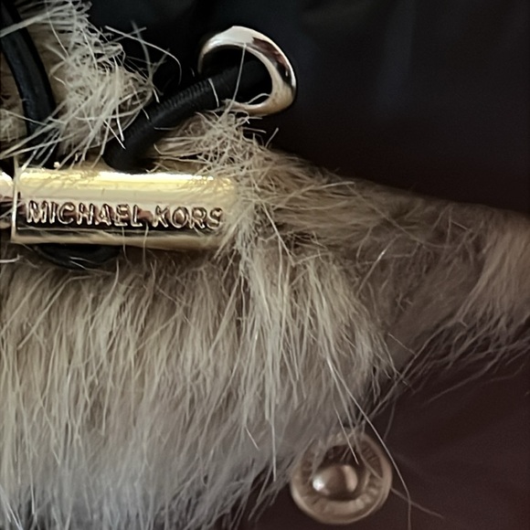 Michael Kors Missy 3/4 Down Faux Fur Hooded Quilted Jacket - Picture 10 of 12